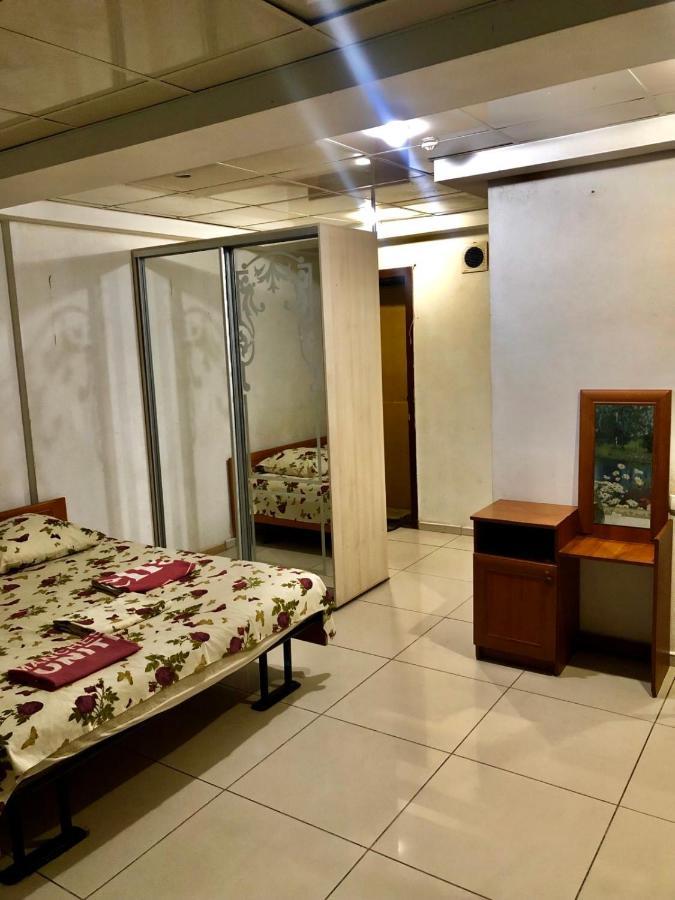 Квартира Посуточно Каменское Apartamento Exterior foto